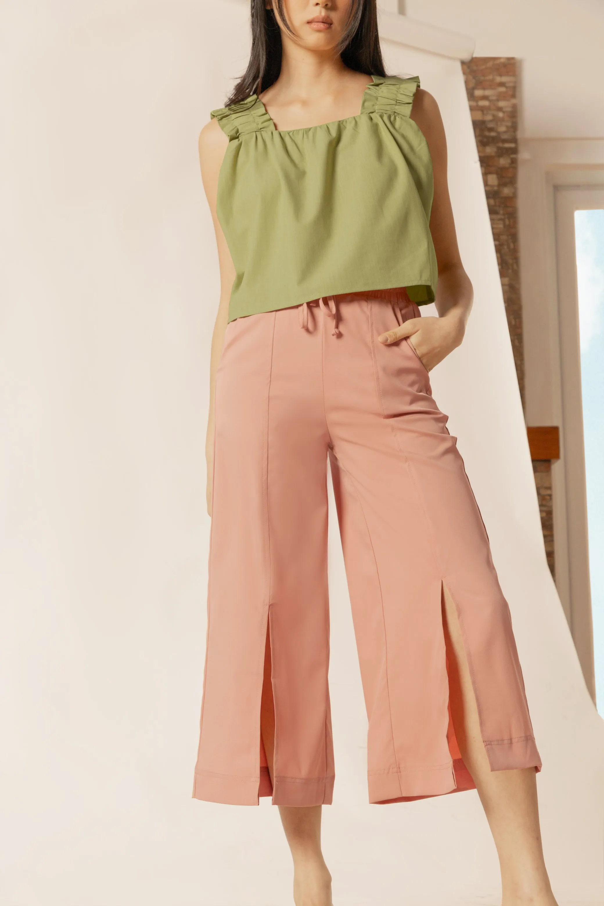 Ariosa Pants