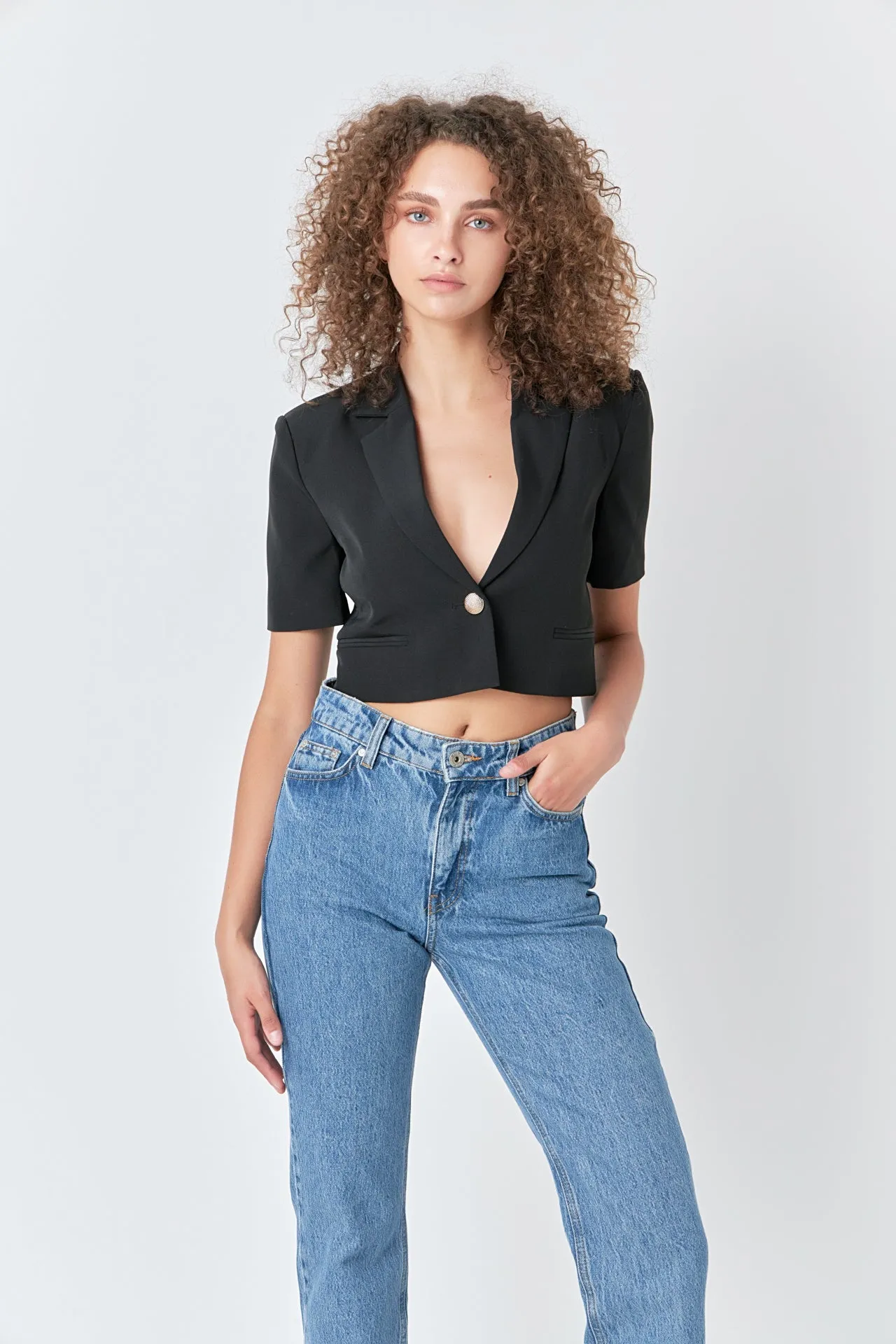 Cropped Short Sleeve Blazer