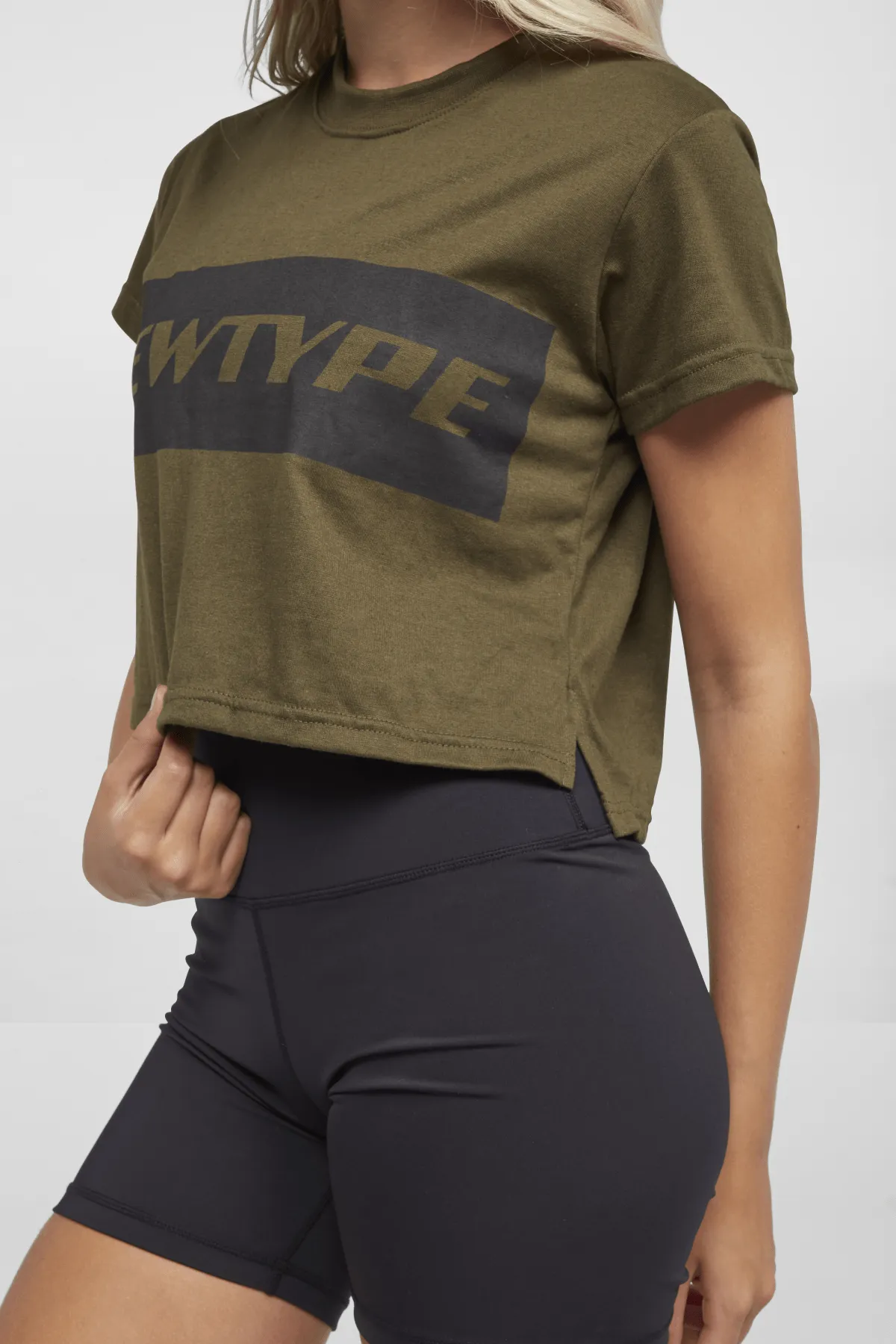 Finesse Crop Tee - Army Green